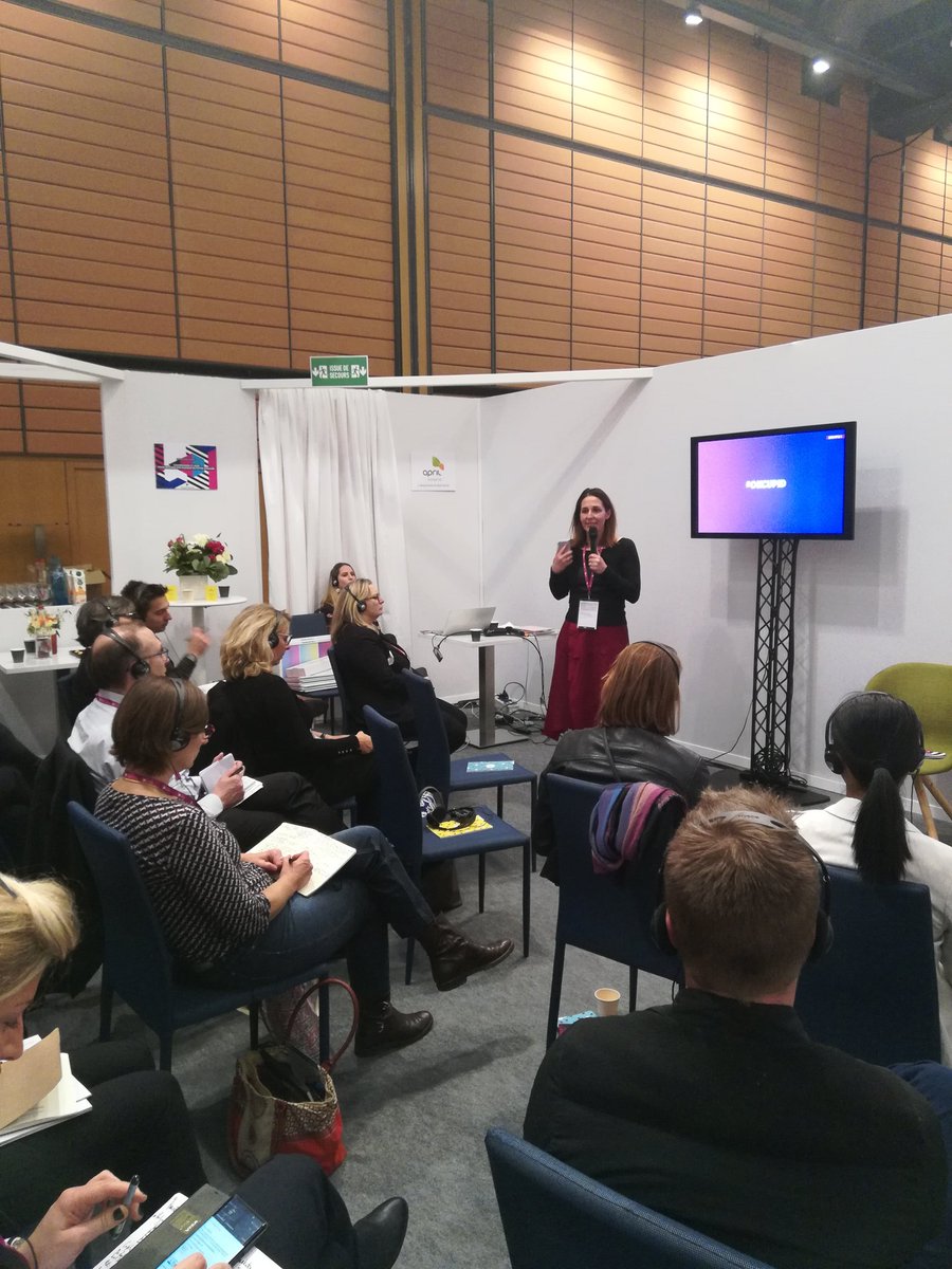 "Faire le bien c'est bien. Encore faut-il faire ça bien" <a href="/RaphaeleBlot/">Raphaële Blot</a> #EDFutur