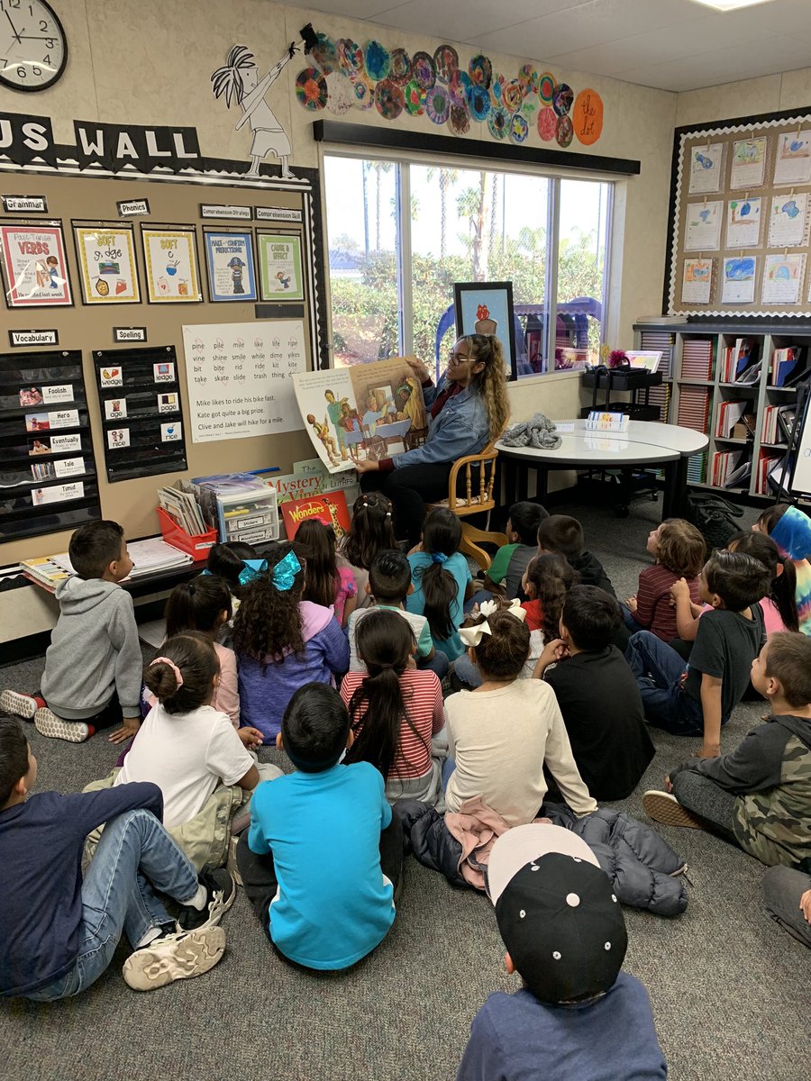 Our wonderful Impact Tutor read “Abiyoyo” to my firsties, they really enjoyed the story. @Columbia_VVUSD @ValVerdeUSD #ReadToMe @RCOE