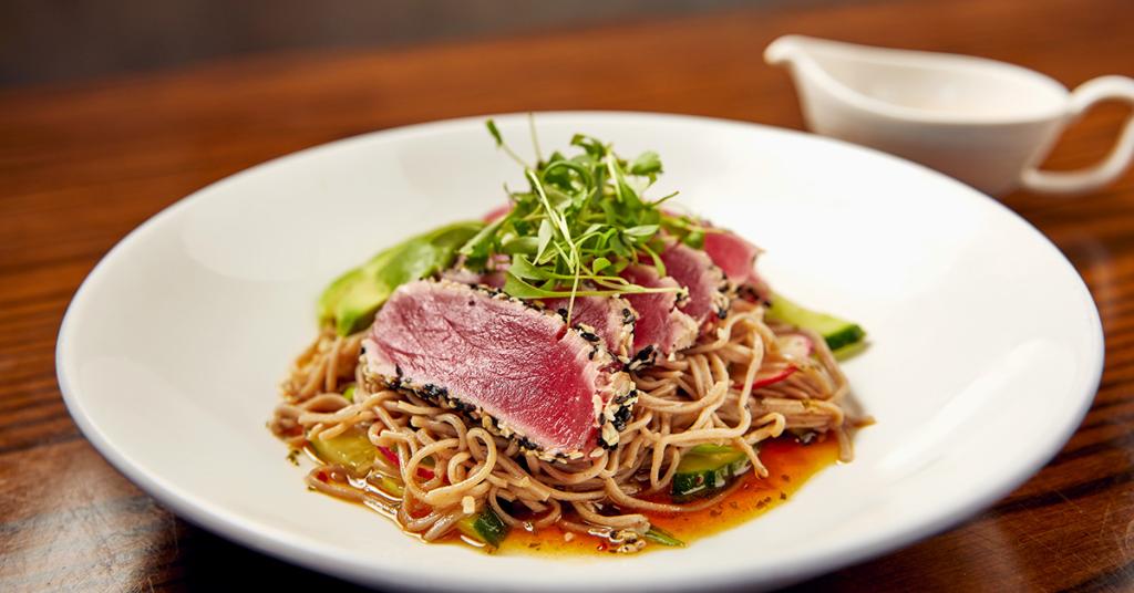 UniversalORL's tweet image. 🚨 NEW FOOD ALERT 🚨

Confisco Grille is serving up a new menu. Those Sweet and Sour Sticky Ribs *chef's kiss*