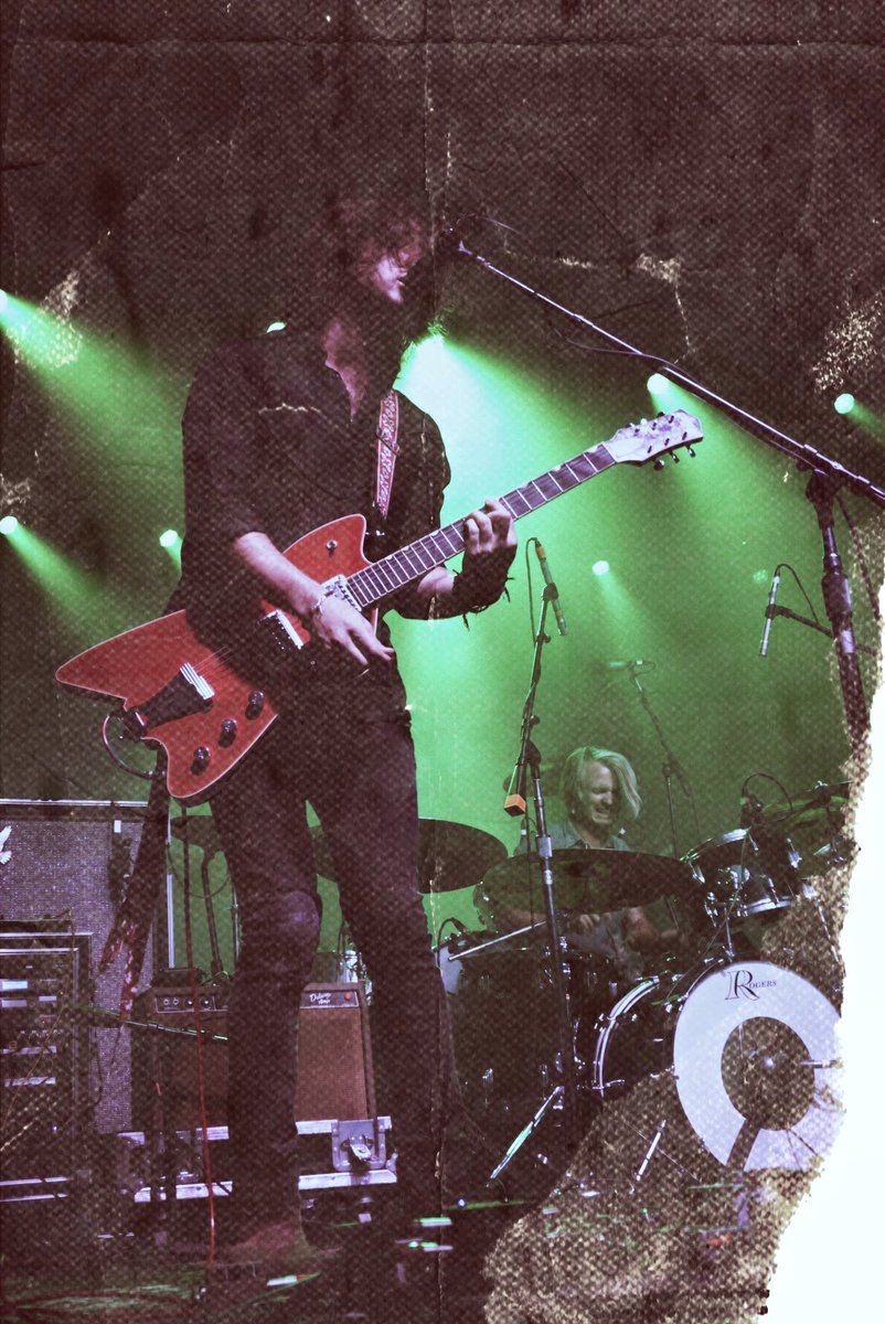 Somewhere. Someplace. Sometime.
#tbt #boh #gretsch