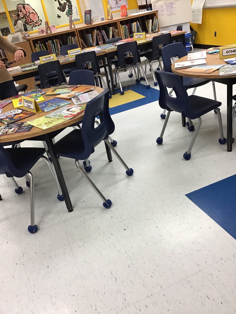 bev_erlie's tweet photo. We @BurrowsHallJPS are ready to showcase the new books we have for teachers to borrow to assist with their teaching. Also, for students to explore and read to expand their learning. Thanks @cardololiveira for helping set this up! https://t.co/jbyole1mWN