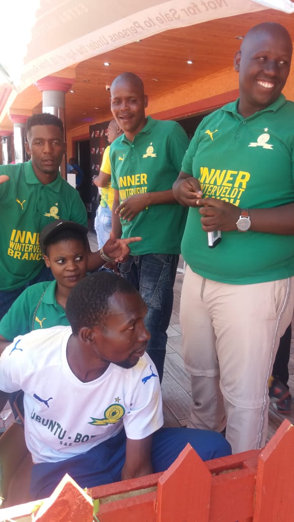 InnerWinterveld's tweet photo. 🚨Attention @Masandawana🚨

We are pleased to announce that we have Inner Winterveldt Branch. Please follow @InnerWinterveld to get latest updates/events about the branch and @Masandawana
For more information please contact: 0663751767 and  0787174327
👆🏾👆🏾
#Sundowns #Downslive https://t.co/SUs1byzcX3