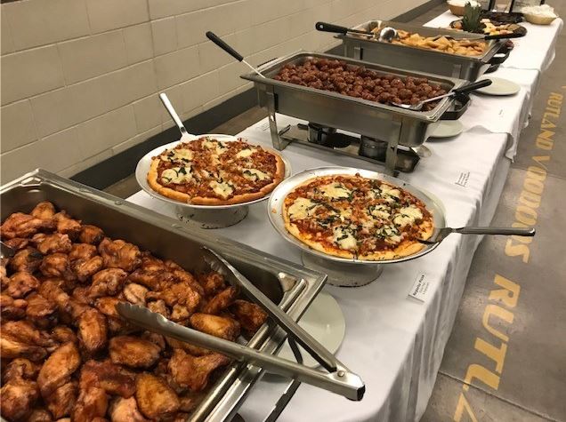 dual_sd23's tweet photo. Our Culinary Arts students, under the direction of Elizabeth Van Dyck do an incredible job catering every SD23 BCIT Graduation.
Can't wait for tonight!

@SD23News @bcit #culinaryarts #skilledtrades @RSSVoodoos https://t.co/NrC9SbgSAR