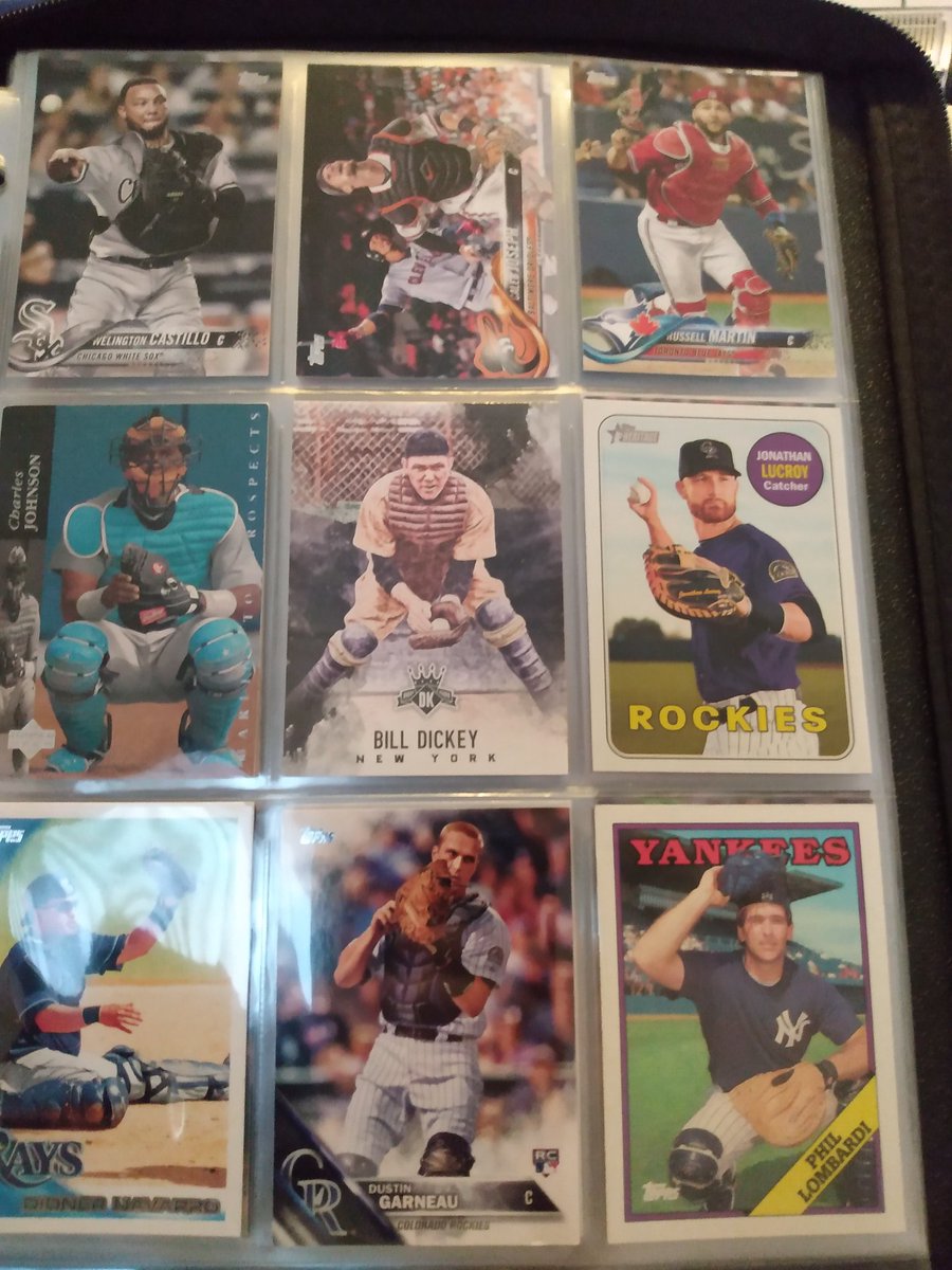 freehan11's tweet image. Working on getting my catcher cards in binders, including  #ToolsOfIgnorance pages.
#backstops #catchercards #thehobby
