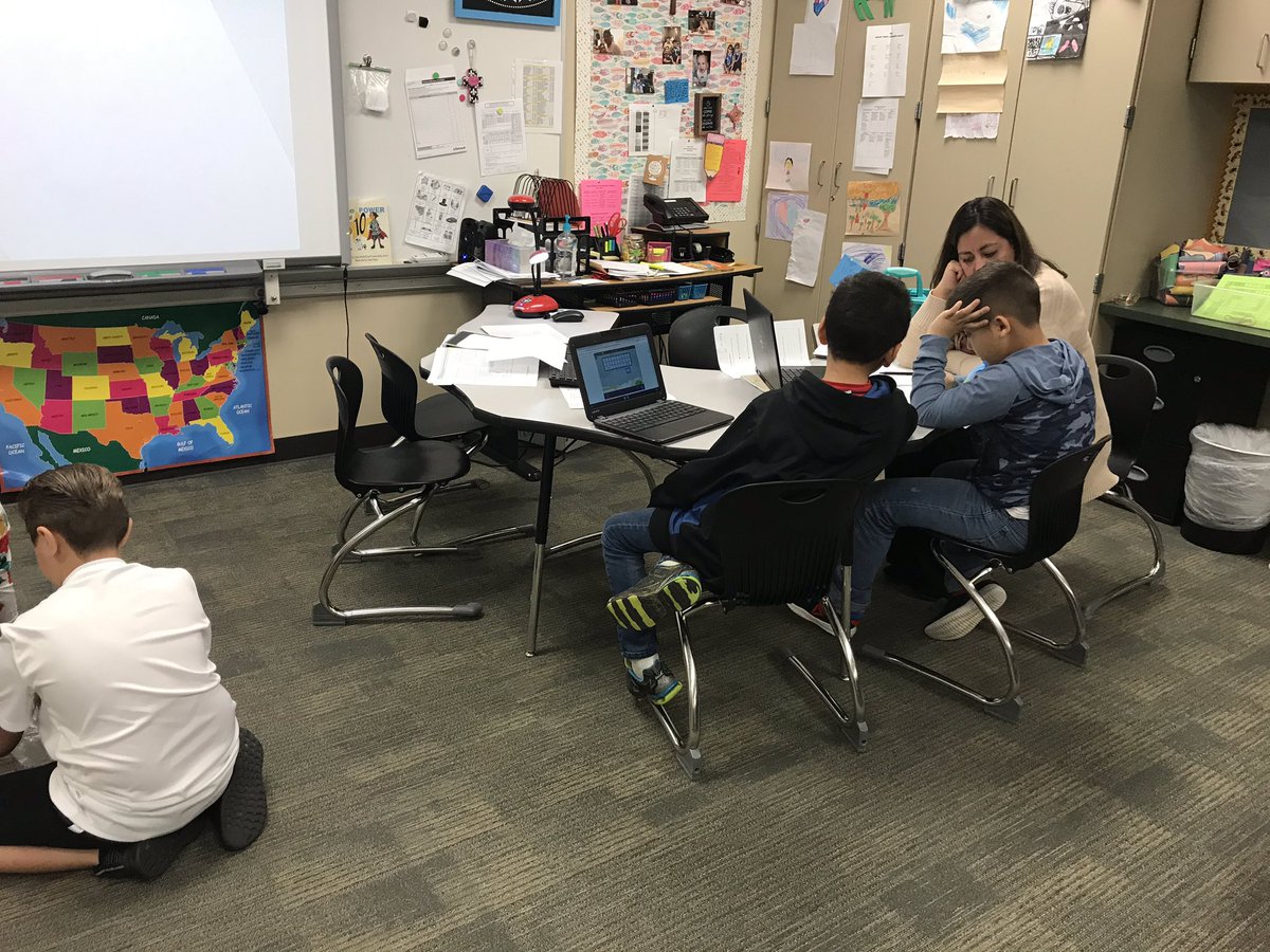 Lindsay Hooks tweet media