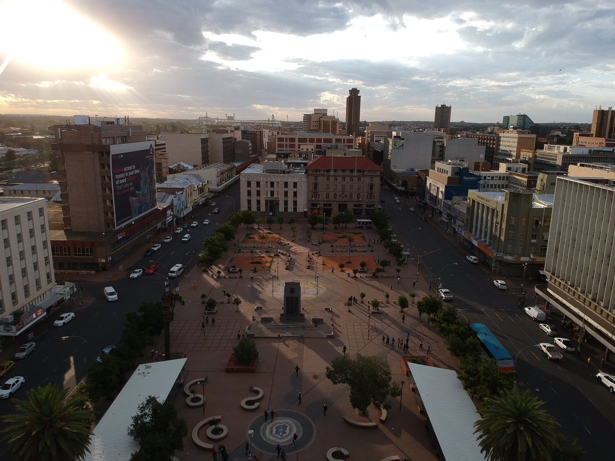 LeGoodySA's tweet photo. Forgot to post these the other day.... 🤭 I think Drone photography is my other calling 😂

📍Bloemfontein 
     Hofmans Square https://t.co/lrcJ8UsU0i