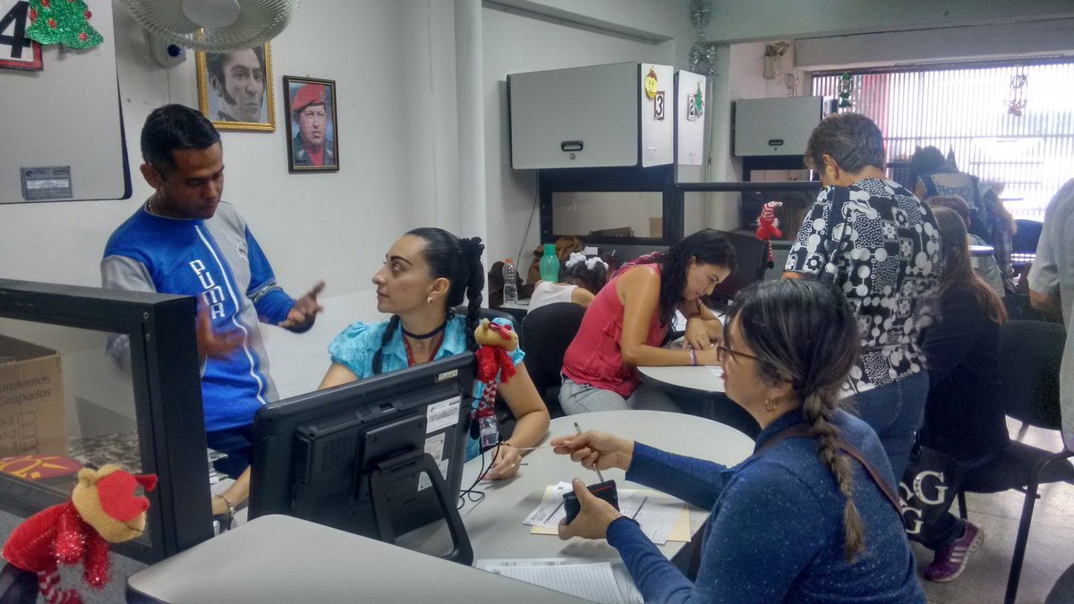 #23Ene || En la sede de la @ZonaEducTachira continuamos atendiendo a nuestro personal jubilado y pensionado del @MPPEDUCACION con el operativo "Fe de Vida".
#AntiimperialistasEnMarcha
@MPPEDUCACION @psuvaristobulo <a href="/RadioEducativaV/">Radio Educativa de Venezuela #FelizMarzo2020.</a> <a href="/zetachirame/">san cristobal</a>