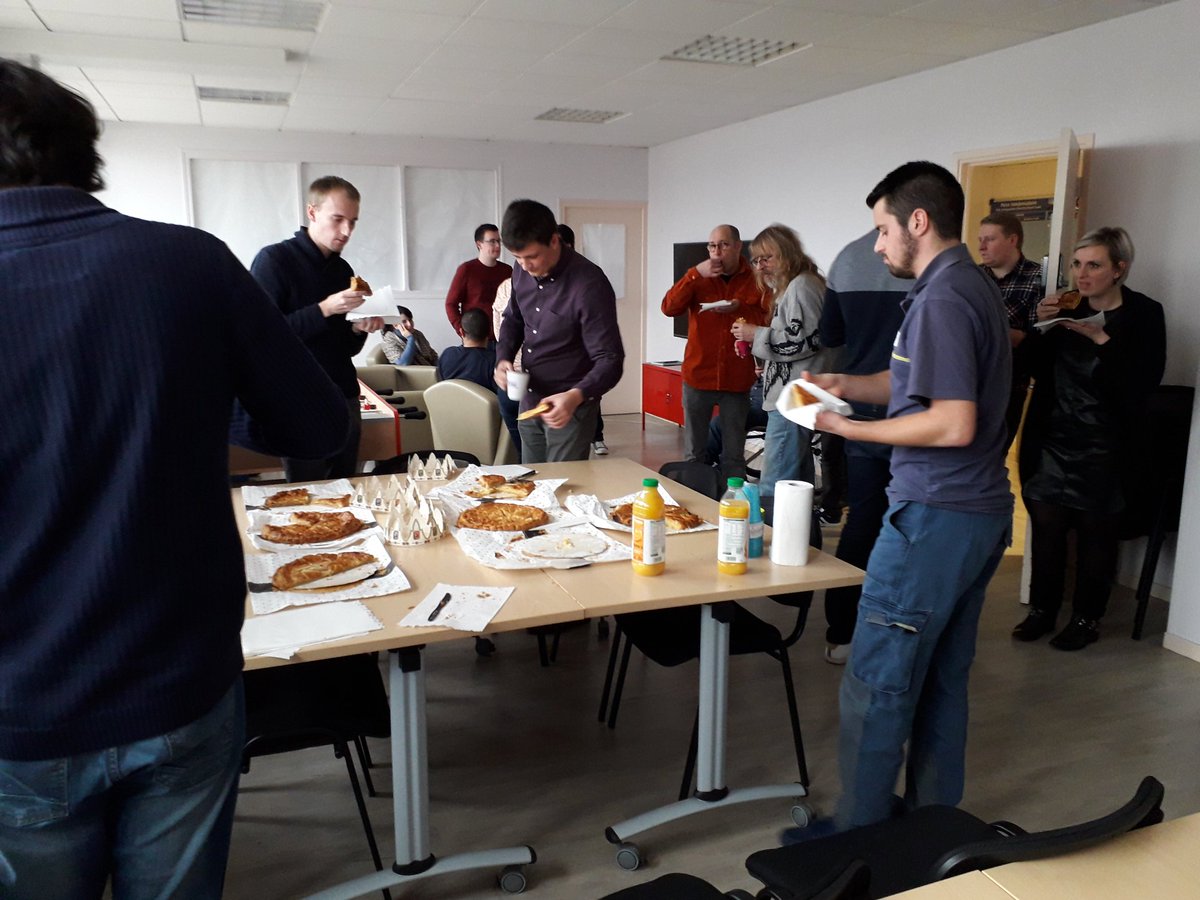 Galette des rois a valenciennes

Merci à Audrey desreumaux pour l'organisation 😉