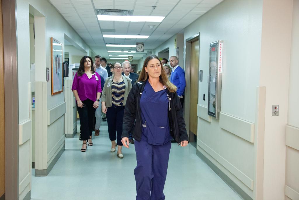 TDSYNNEX_NA's tweet photo. Learn how a hospital #TraumaNurse brings #HealthcareIT to life for @Tech_Data #ChannelPartners through @HonorHealth’s #HealthPath internship. https://t.co/7pJIgJYHsC https://t.co/bn6TyvsfyO
