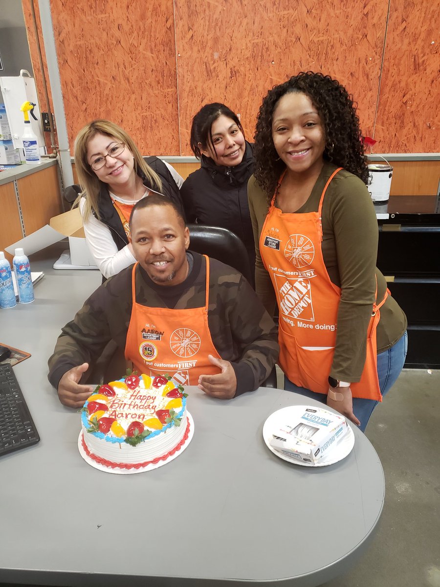 Sylvia Lewis tweet media