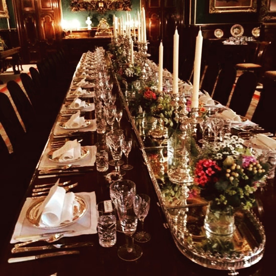 MenusbyMatt's tweet image. Teatime! 
#tuesdaytea #finedining #whichfork?! #cheflife #menusbymatt