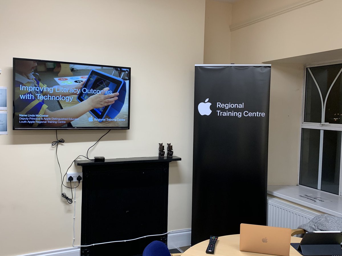 Ready for tonight’s session on Improving Literacy Outcomes using iPad here in <a href="/stvdundalk/">St Vincent's School</a> with <a href="/l_mc_c/">Linda McCusker</a>