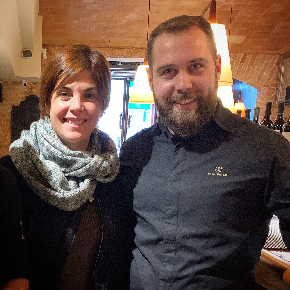 ericbassetbcn's tweet photo. 😋 21 días comiendo Chez Bilou, Pâté en Croûte ... 🤷‍♂️ Why not...? Gracias @samantavillar por la visita a @bistrotbilou 😃 La proxima vez nos vemos en @bobbysfree 💃
•
#barcelona #food #foodingood #forporn #signaturedish #signature #cuisiner #winelover #vin #bistrot #barcelona https://t.co/JqwcnkgSja