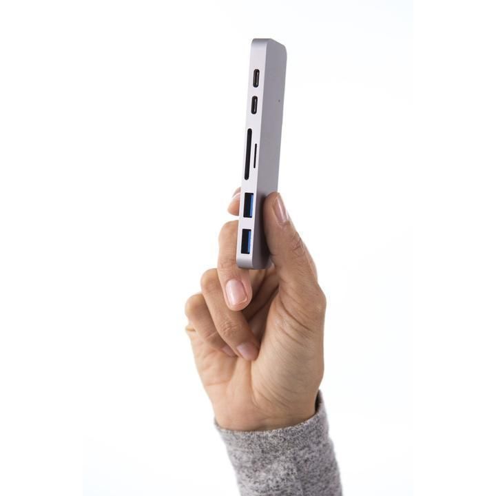 LionelaguirreL's tweet image. USB C Hub Multiport Adapter
buff.ly/3ayomdx
#USB #USBCHub #MultiportAdapter #Adapter #TuesdayThoughts #TuesdayMotivation -Style Design: Designed with the same minimalist style and aluminum exterior as the MacBook Air/Pro, its premium look matches its