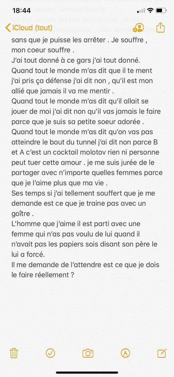 hotsaucetweet1's tweet photo. Une amie m'a demandait de poster ça. 
Néneu elle a besoin de conseil. Ne soyez pas méchant way... 
#whatwouldyoudo https://t.co/KTGL5B4trO