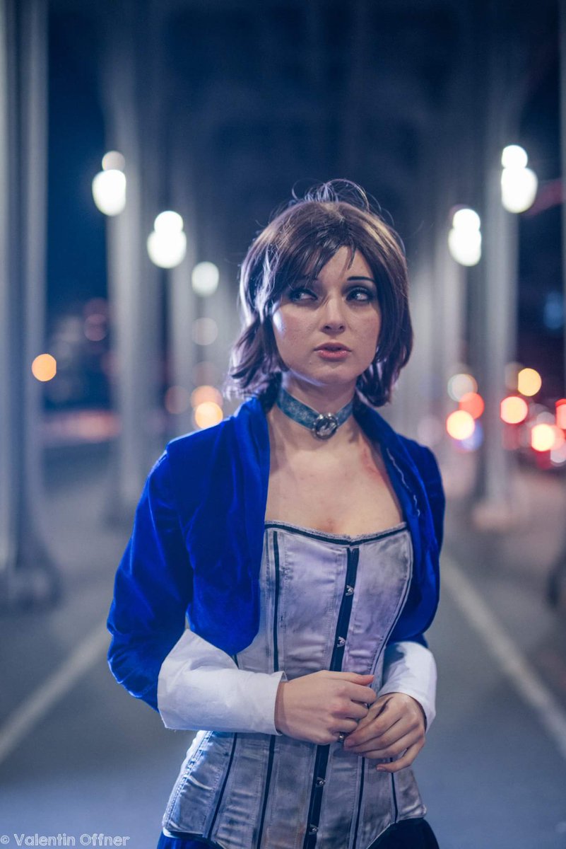 hannahlydiacos's tweet photo. #CosplayVSCharacter - Featuring all my Elizabeths from Bioshock Infinite ๐ฅฐ (More in the replies!)
Credits:
๐ธ @IamFaramon
๐ธ Valentin Offner
๐ Battleship Bay blouse & skirt:
@SeattleCosplay
๐ Corset cosplay: me
#Bioshock #BioshockInfinite #2K #2KUK #BioshockCosplay https://t.co/sOjeTPv90M