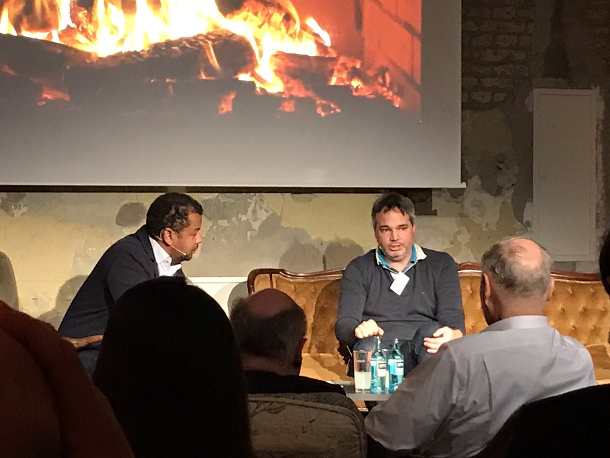 BVK (@wir_investieren) on Twitter photo BVK-Mitglied <a href="/ProjectAcom/">Project A</a> <a href="/fheinemann/">Florian Heinemann</a> beim Fireside Chat des <a href="/plenum_vf/">Vodafone Enterprise Plenum</a> über das #VC Investieren: "In Märkten mit Rückenwind können selbst Schweine fliegen", so die Warnung vor einem zu engen #investment-Fokus. BVK-Mitglied <a href="/ProjectAcom/">Project A</a> <a href="/fheinemann/">Florian Heinemann</a> beim Fireside Chat des <a href="/plenum_vf/">Vodafone Enterprise Plenum</a> über das #VC Investieren: "In Märkten mit Rückenwind können selbst Schweine fliegen", so die Warnung vor einem zu engen #investment-Fokus.