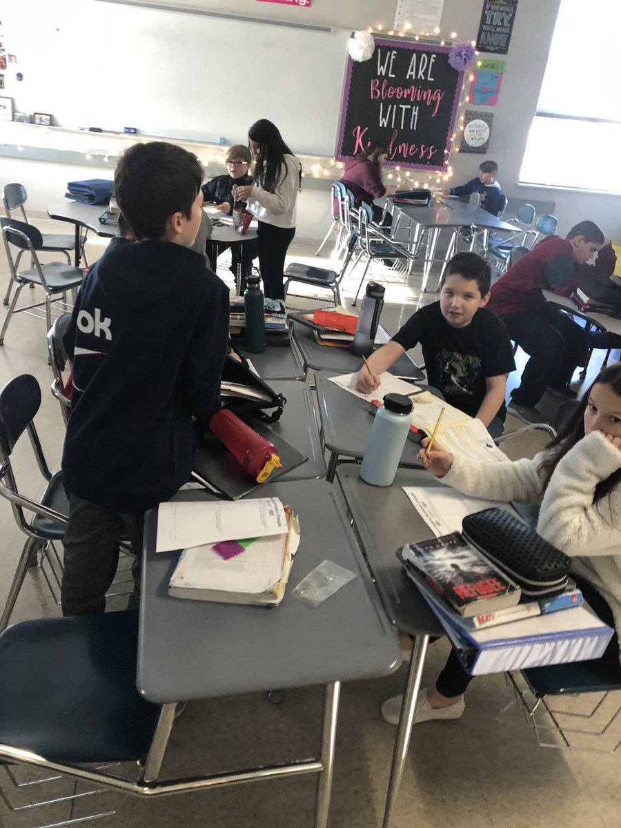ABanksNMS's tweet photo. Geometry here we come. Loved our investigation today, these kids had a lot to say about characteristics of shapes! #nmslancerslead #npspride #aiarocks https://t.co/KCn2PrJpbr