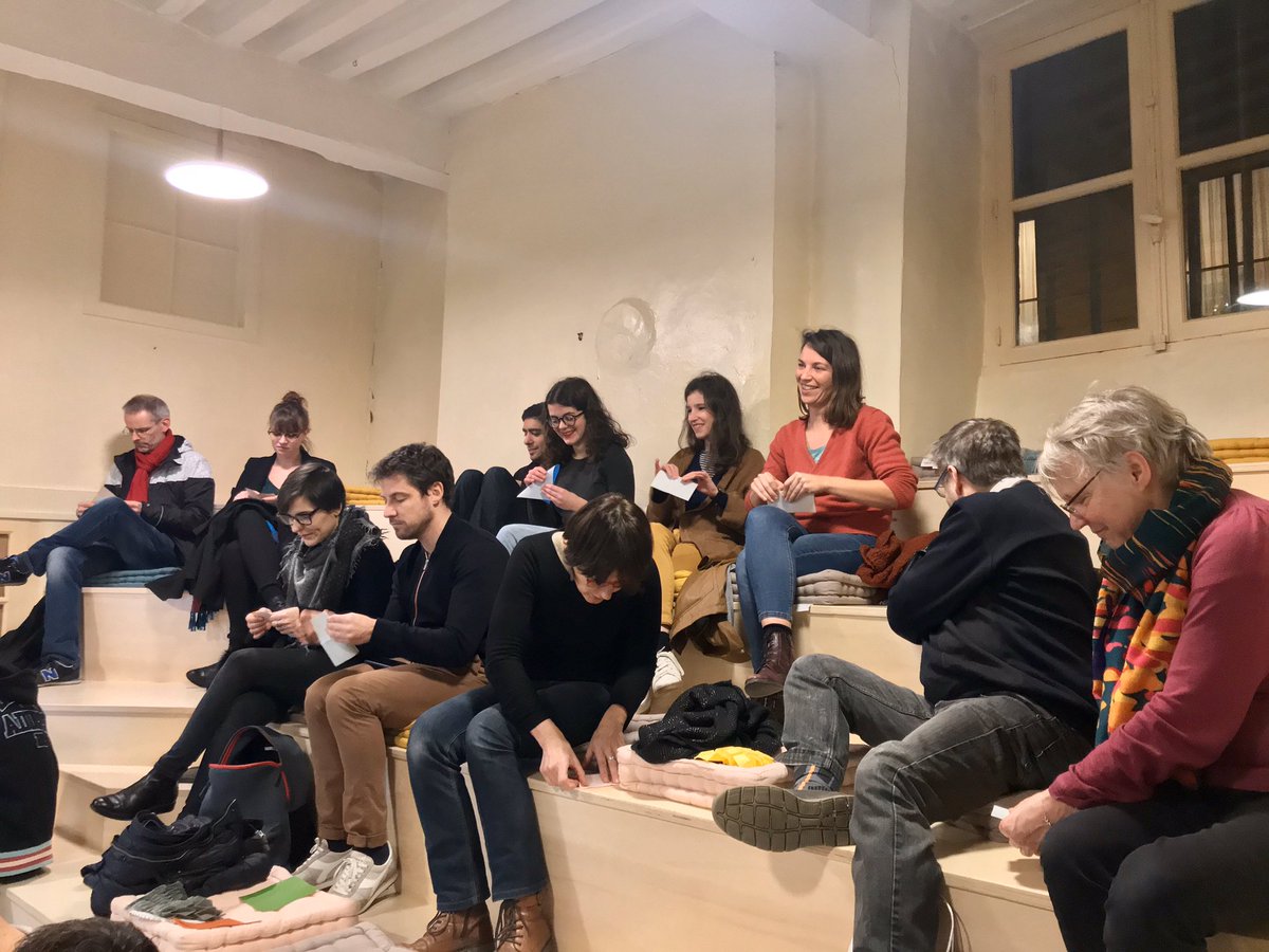 Loubna_Bentamy's tweet photo. Pliage & Innovation : Ce soir au #MardiDesign, nous découvrons comment le pliage peut être une source d’innovation notamment dans les secteurs de la robotique, médecine, aéronautique et aérospatiale !
🗣 Conférence passionnante menée par @plifaltec ! https://t.co/Yx4aLFpcsP