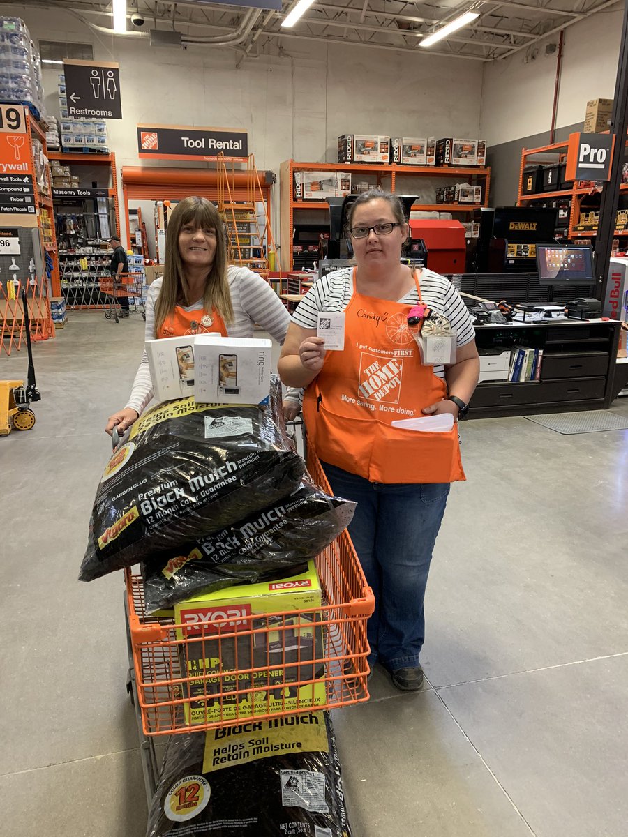 We had a 480 dollar recovery today thanks to Jen and Candies excellent customer service.  Great Job Jen and Candy and thank you for all you do!!