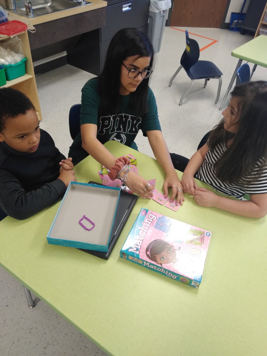 LJIPALS's tweet photo. January is National Mentoring Month. We raise awareness about mentoring by showing up every week!! @LJIPanthers #BISDpride #LJIpride #WeAreOne #mentoring https://t.co/prro9bUFE1