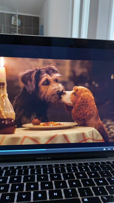 😭😭😭😭😭 ❤️❤️❤️❤️ https://t.co/TiTQGJeh4m<a href="/tag/nairobi"class="tags"><span>#nairobi</span></a><a href="/tag/casadepapel"class="tags"><span>#casadepapel</span></a>