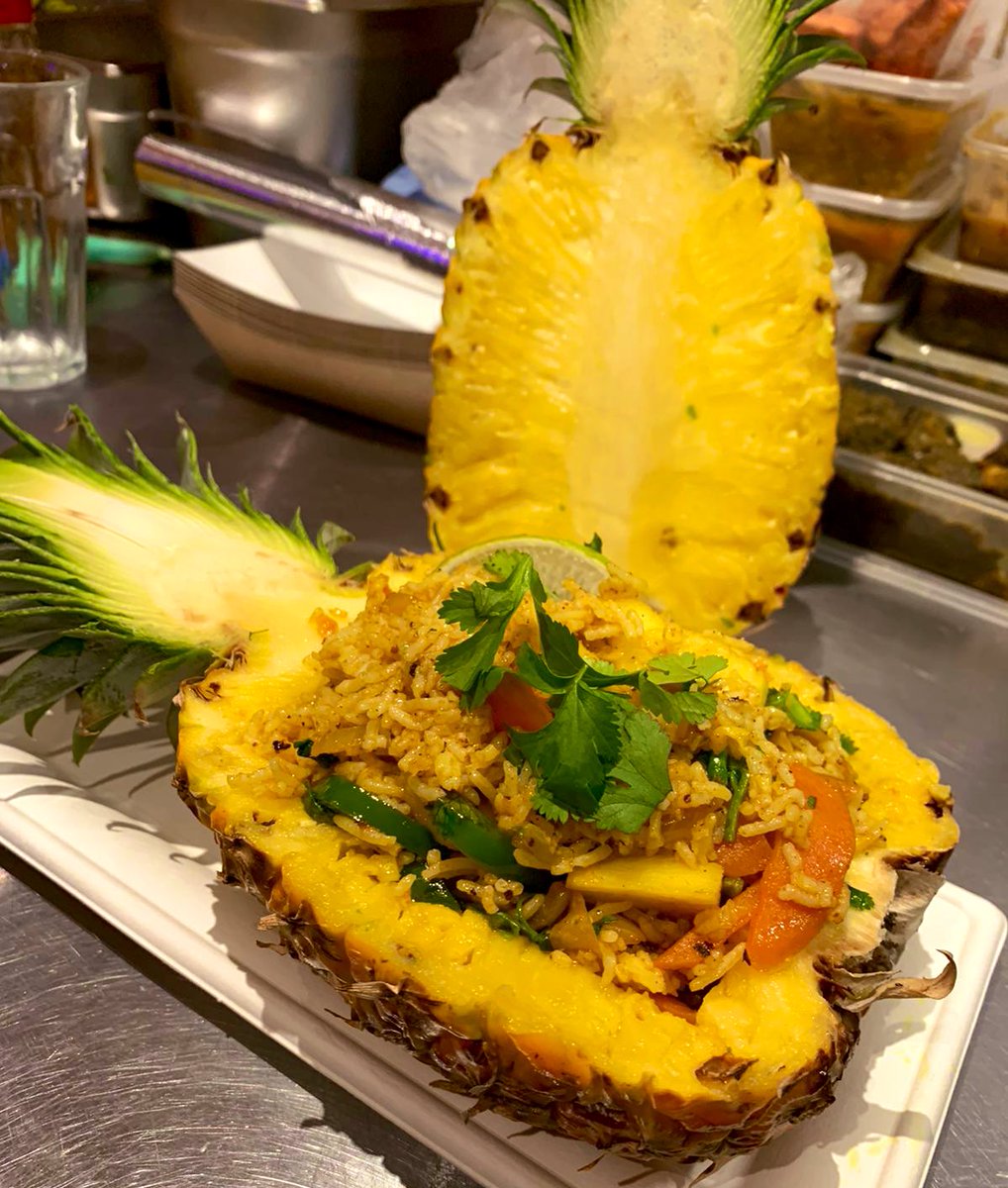 DukesHighgate's tweet image. After a deserved day off Halima is back for another week of great Bangladeshi street food. Today only try this Pineapple fried rice. Check it out! #Fooska