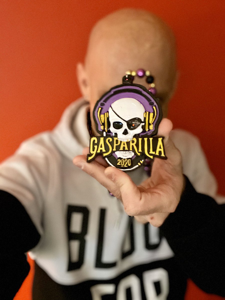 Just another day of setting up a photoshoot with <a href="/SHRTampa/">Seminole Hard Rock Tampa</a> &amp; @HardRockGirls! HELLA excited for the Seminole Hard Rock <a href="/GasparillaTampa/">Gasparilla Tampa</a> Pirate Fest this weekend!! ☠️ Ps: these Hard Rock beads are EPIC. 📿 <a href="/DarienShirley/">Darien 👑</a> @KaleyPurdon @dianielove_ <a href="/SoniaSonzW/">Sonia 🍟</a>