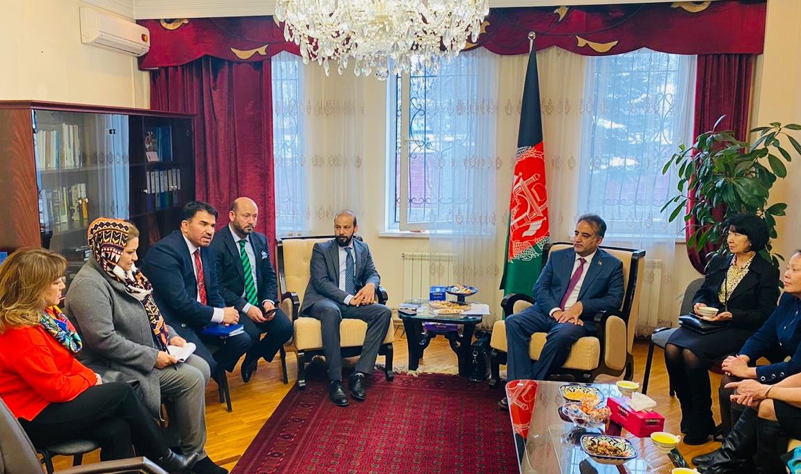 mfarhadazimi's tweet photo. Considering Economic Foreign Policy of Afghanistan held internal PPD in order to discuss business and trade issues between Afghanistan and Kazakhstan. Meanwhile addressing opportunities, challenges and practical approaches for fostering business and trade ties with Kazakhstan. https://t.co/4eJWYzIdr5