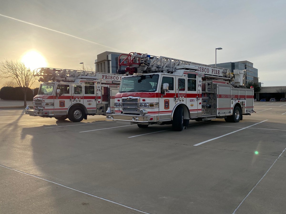 Frisco_911's tweet photo. Active Threat Training Day 2: We are at it again with Frisco's finest along with several surrounding agencies. Props to all involved, this is excellent training! #ServiceLearningLeading https://t.co/illGyKDkZA