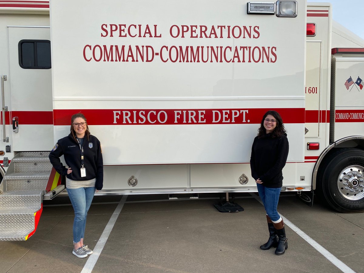 Frisco_911's tweet photo. Active Threat Training Day 2: We are at it again with Frisco's finest along with several surrounding agencies. Props to all involved, this is excellent training! #ServiceLearningLeading https://t.co/illGyKDkZA