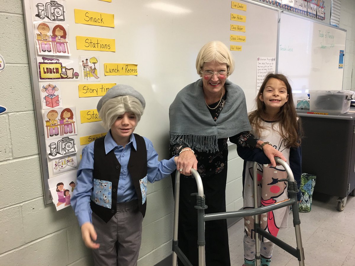 What happened in Early Primary?! They sure did age over the long 3 day weekend... Happy 100 Days of School Phoenixes! #HaveFaithinCatholicSchools #STAPhoenix #sttheresenola