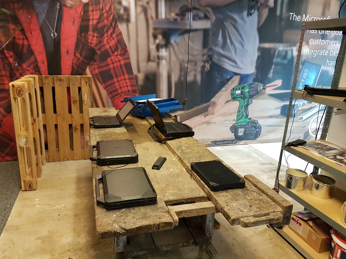 SvenRiebe's tweet image. We had yesterday a great workshop with a global customer in our office in Amsterdam. We are working on a new modern workplace concept how it looks and how we Dell secured and Manage that with Dell Unified Workspace.
#Unifiedworkspace #DellCommand #WorkspaceOne  #DellSupportAssist