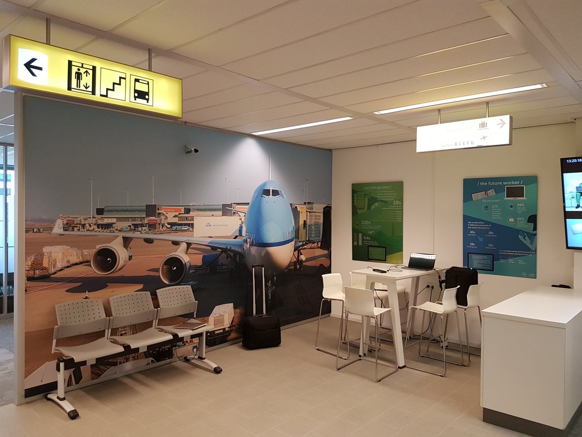 SvenRiebe's tweet image. We had yesterday a great workshop with a global customer in our office in Amsterdam. We are working on a new modern workplace concept how it looks and how we Dell secured and Manage that with Dell Unified Workspace.
#Unifiedworkspace #DellCommand #WorkspaceOne  #DellSupportAssist