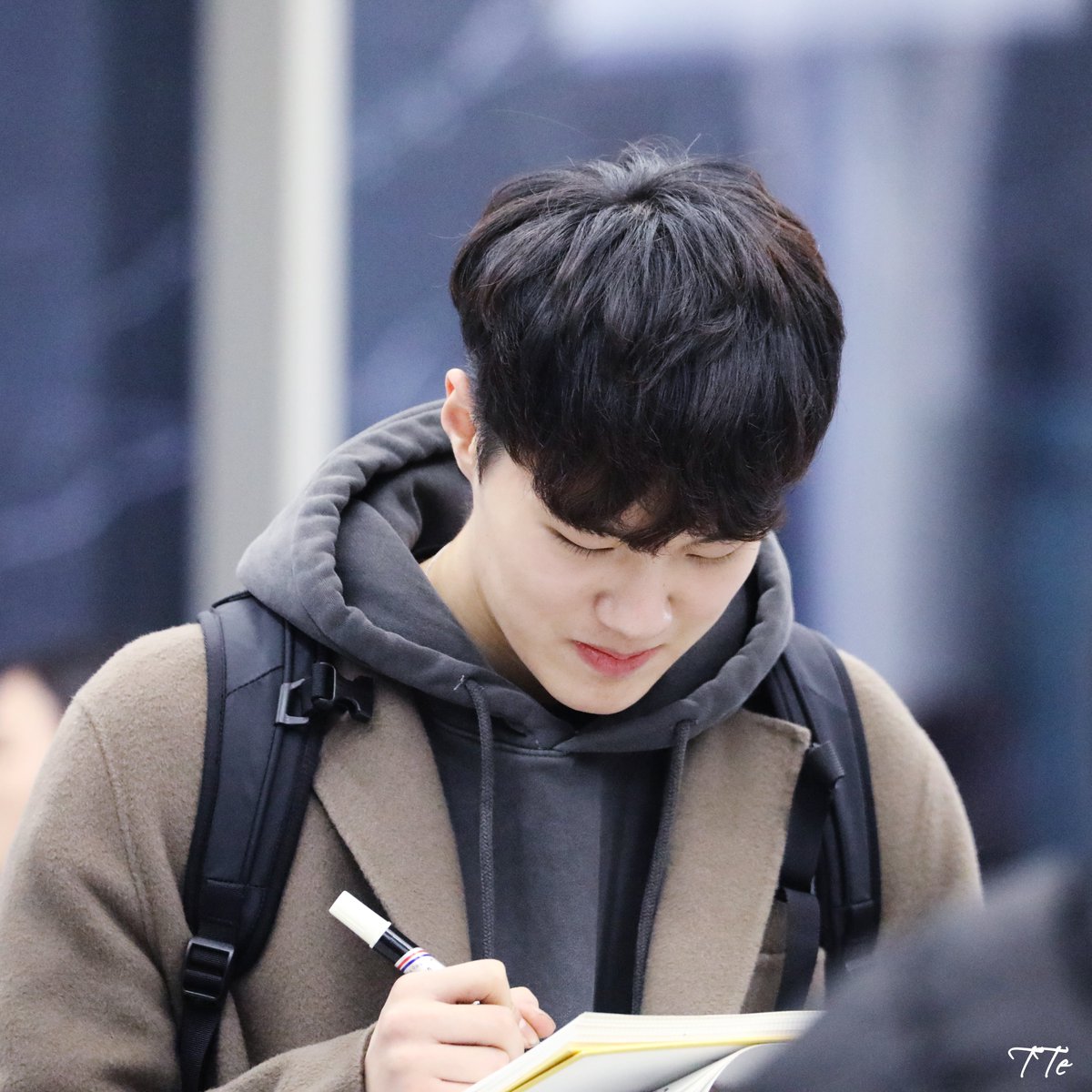 TkqTkqejr's tweet photo. 20200119 BSC SUPPAK
대회뛰는 모습보니깐 햅삐:>
https://t.co/g590tCDgqO
https://t.co/779XZCx99b
#SUPPAK #슈빡 #이준한 https://t.co/iGzVEWvN1a