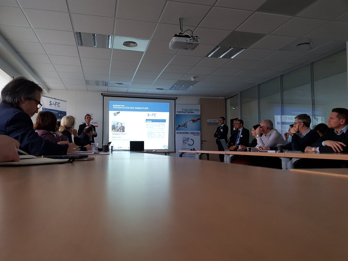 VSM_VSMTraining's tweet photo. @VSM_VSMTraining présent au 1er  Club Supply Chain #Aerospace.
#industriedufutur https://t.co/V1xzQsvfP7