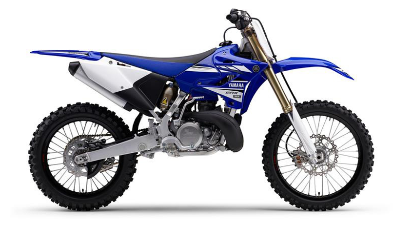 Meerdere crossmotoren en jetski's gestolen uit bedrijfspand in Beerzerveld .