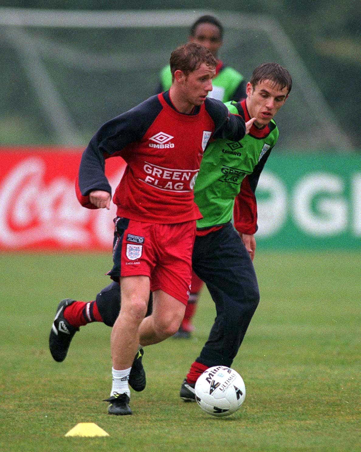 Over 900 PL appearances and almost 100 England caps between them...

Happy Birthday to Nicky Butt and Phil Neville! 