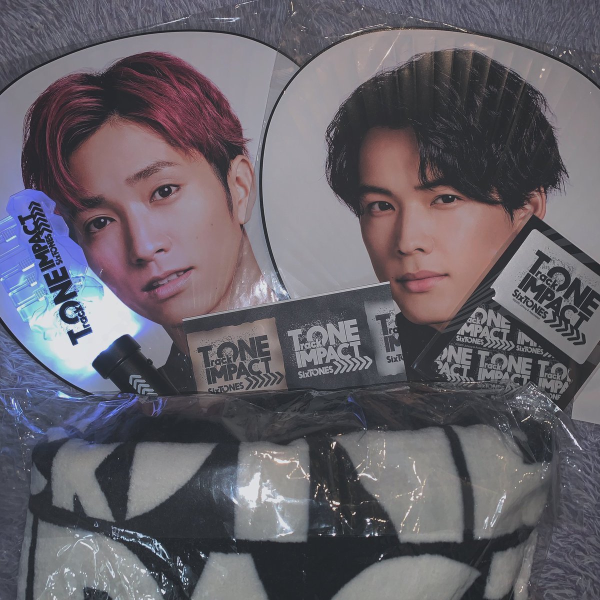 kat_tun1116's tweet photo. ストスノデビューおめでとう！！！！
こないだ横アリ参戦してこれからも掛け持ちだけど好きでいること誓った🙋‍♀️💖

#SixTONES 
#ストスノデビューおめでとう https://t.co/ReFqQrkvyI