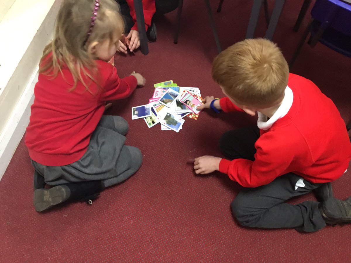 TJPrimary's tweet photo. It definitely wasn’t as easy as we thought...so we’re calling this a trial run! Check back tomorrow to marvel at our architectural skills 😉😂 #2ES #2D #TJTopic #TJIPC https://t.co/elrhkPFGPK