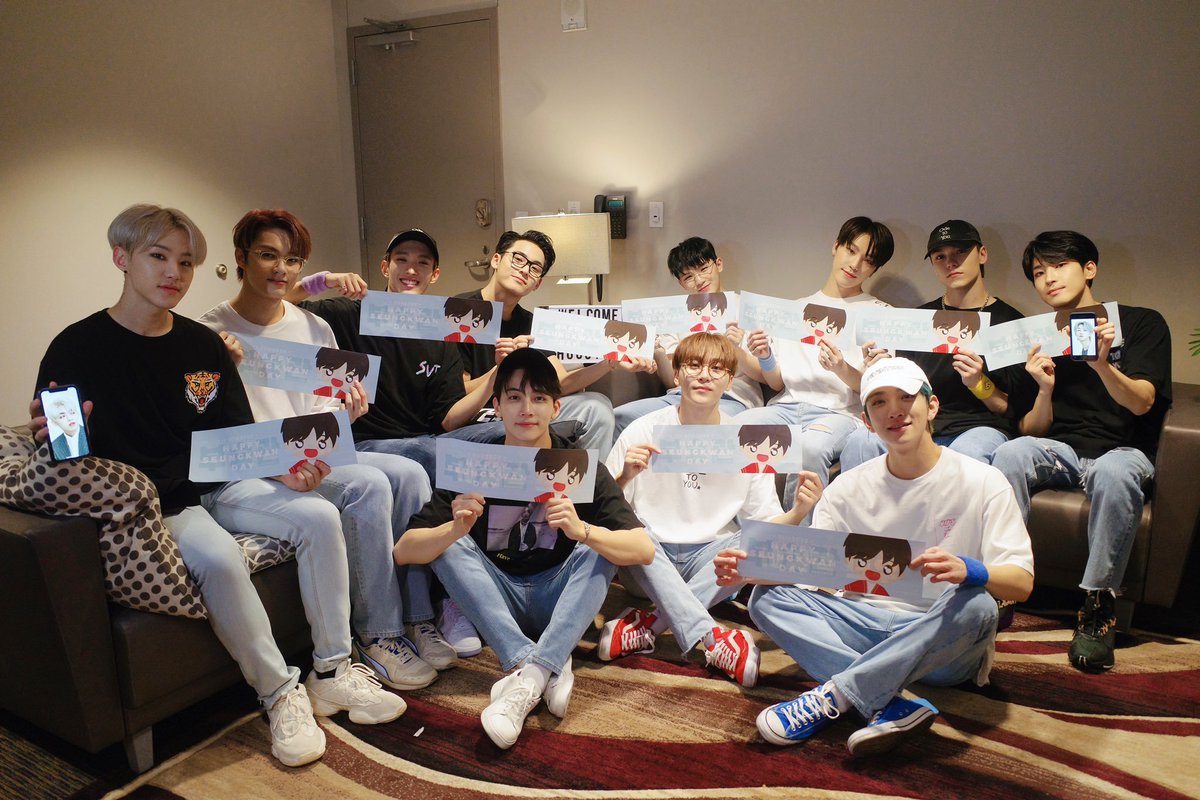 USkpop_Projects's tweet photo. 💎 INTEREST CHECK FOR SEVENTEEN ODE TO YOU IN HOUSTON BANNERS 💎

#SEVENTEEN #SEVENTEENinHOU #SVT #SVTinHou #OdeToYou #OdeToYouinHou #CARAT #OdeToYouTour #OTYinHOU #OTYinHouston #세븐틴 https://t.co/acyUGuhEDj