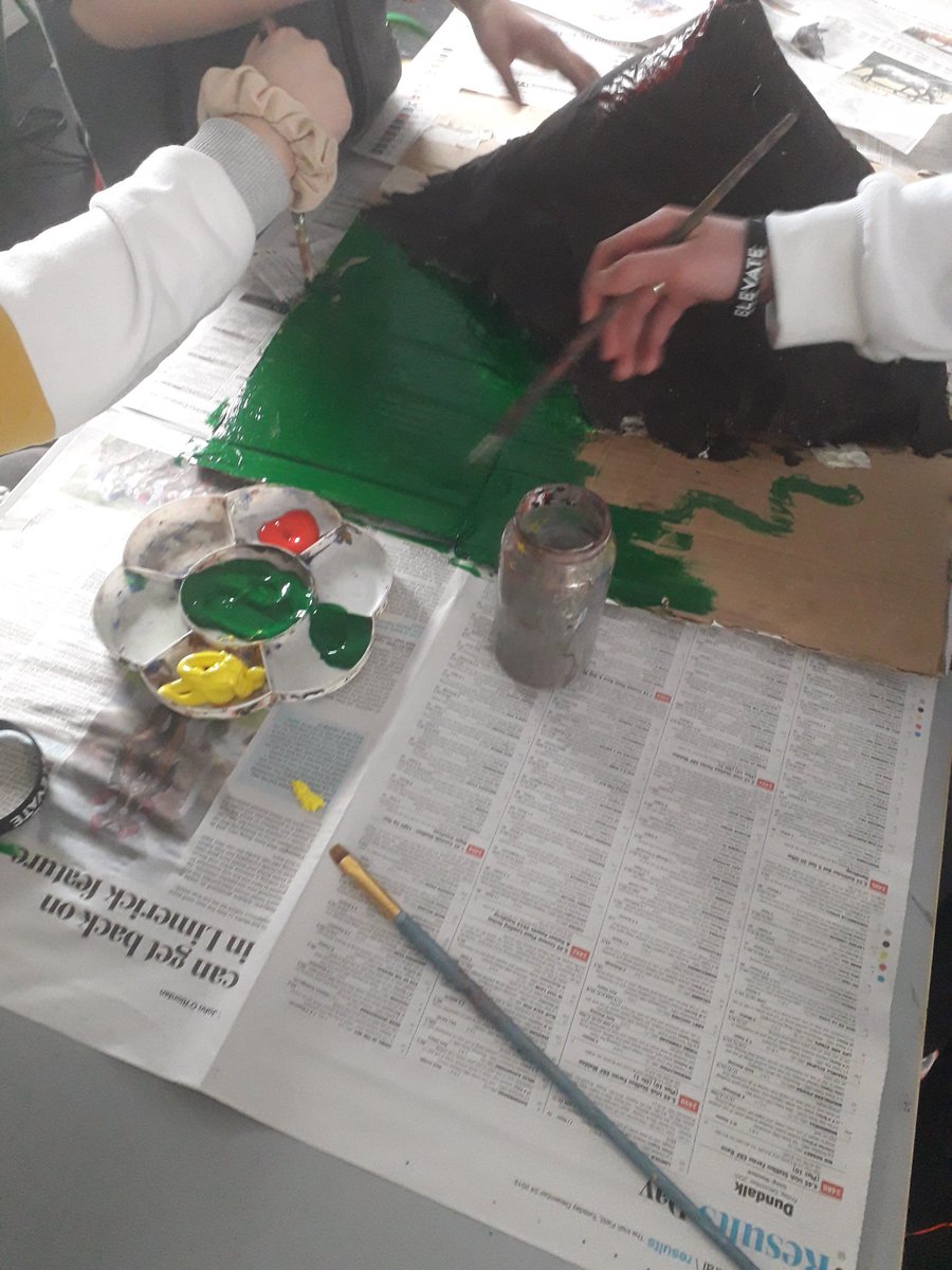 5Eetns's tweet photo. Theres been some fantastic learning done on Pompeii and Mt Vesuvius over the last few weeks in SESE and Art! We are all looking forward to seeing our volcanoes erupting tomorrow! @EducateEnnis https://t.co/jtY8ttVJbo