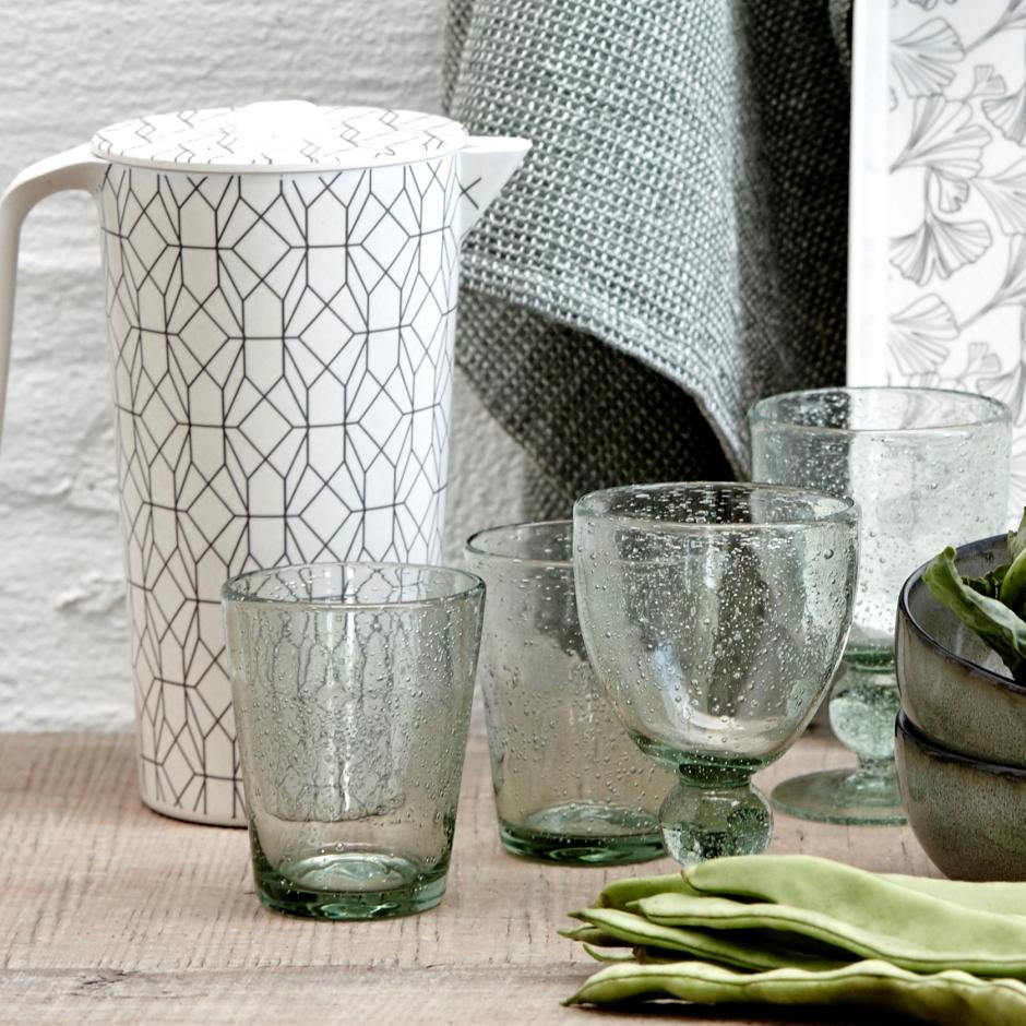 Azalee Interiors (@azaleeinteriors) on Twitter photo This tasteful, handmade #whitewine glass with bubble effect in a ‘Green Bay’ shade is ideal for both outdoor patio parties and indoor soirees. Perfect to ‘wow’ your friends. bit.ly/2tv3yTU Also available at <a href="/emporiumTA21/">Emporium Somerset</a> in #Wellington, #Somerset This tasteful, handmade #whitewine glass with bubble effect in a ‘Green Bay’ shade is ideal for both outdoor patio parties and indoor soirees. Perfect to ‘wow’ your friends. bit.ly/2tv3yTU Also available at <a href="/emporiumTA21/">Emporium Somerset</a> in #Wellington, #Somerset