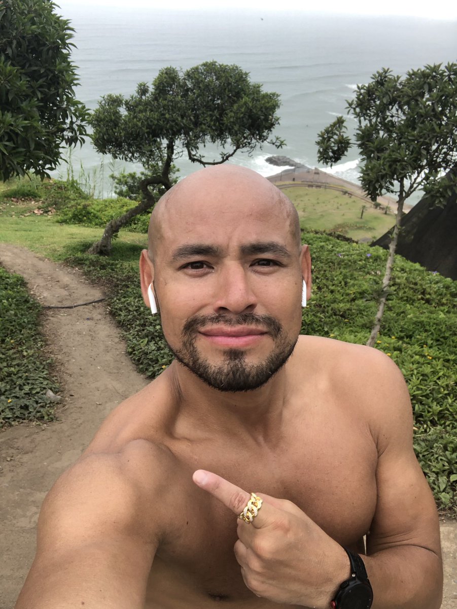 TimeLeif's tweet photo. 🏃🏽‍♂️🇵🇪🔝 https://t.co/E3YvsznNXf
