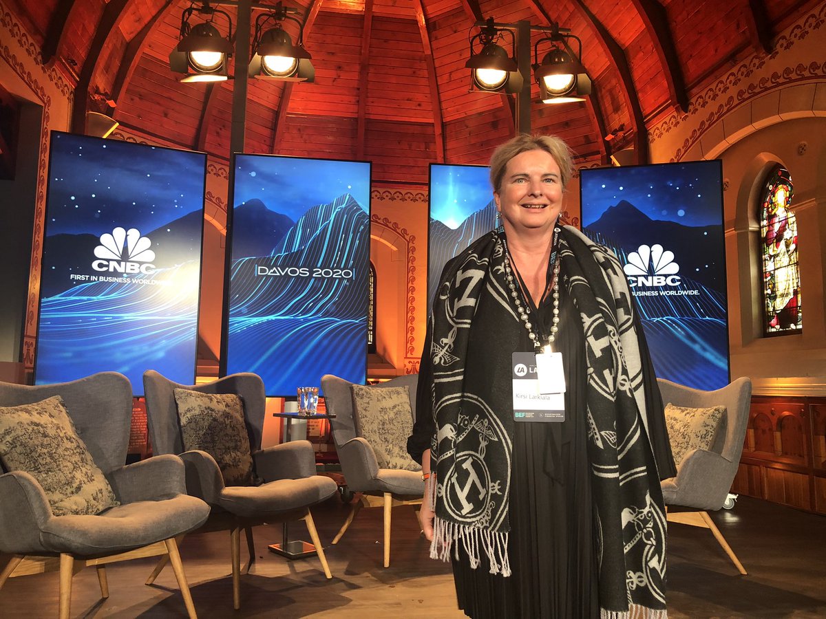 kirsikkalar's tweet photo. Meanwhile in Davos. Right after Greta &amp; Trump. 😅 #davos2020 #futureoffinancialservices #fintech @EnigioTime #blockchain #trust https://t.co/I8XiZh54vZ https://t.co/uvIJeeGCWW