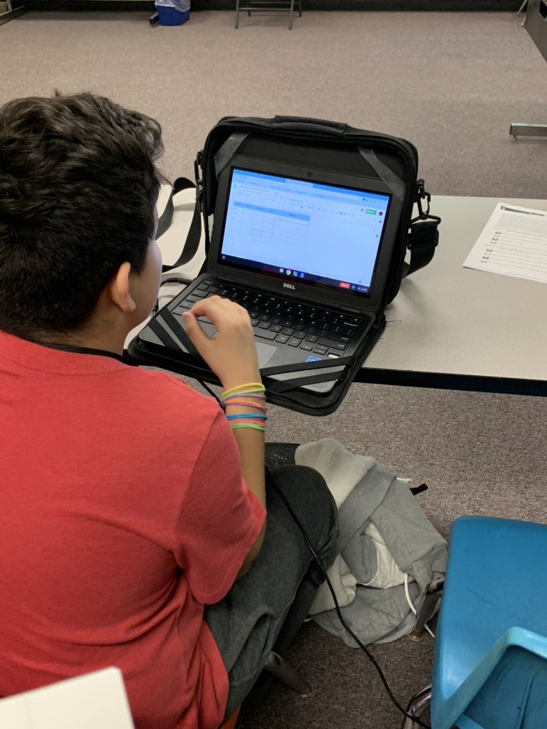 aoffenbaker's tweet photo. Students tracking their Lexile level and progress on specific skills in @AbigailArment11’s class today. Ms. Armenta conferenced with individual students to set realistic goals. #skillbyskill #studentbystudent #castleberryisd #immslions https://t.co/CdPh3BqDjw
