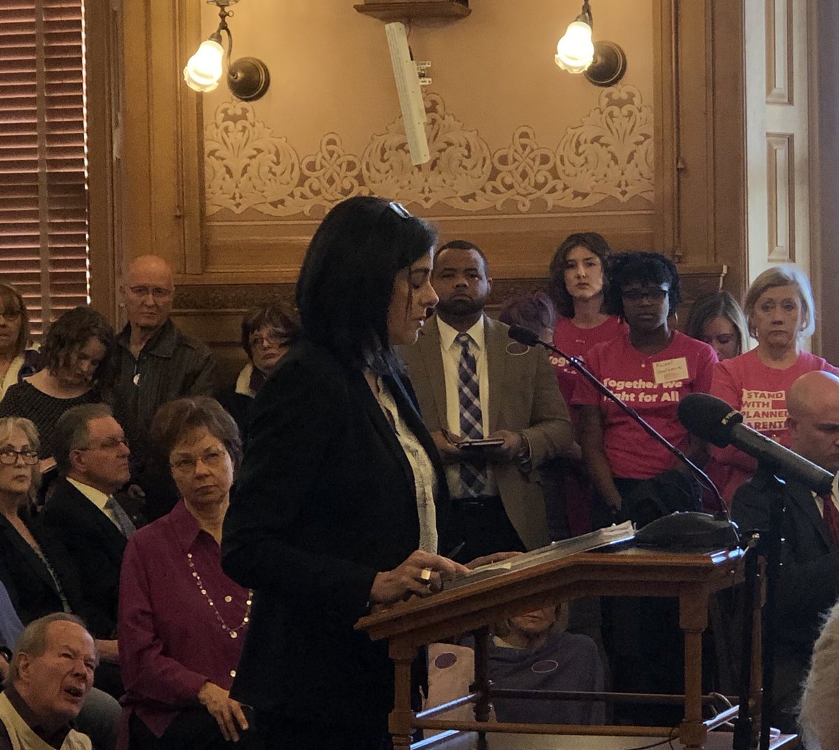 KCMikeMahoney's tweet photo. Legal scholar Elizabeth Kirk says after Ks Court abortion ruling last year, Kansas has one of most permissive abortion laws in US. Says the proposed amendment is “modest”. #KsLeg #abortionamendment #KMBC https://t.co/BuATsq2t0D