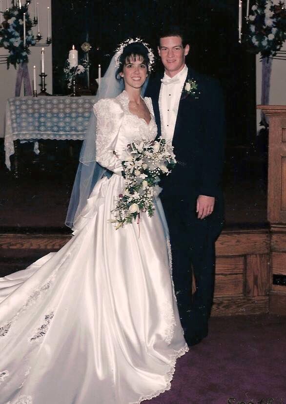 AmFeighner's tweet photo. Happy 25th to us!! So thankful for to be running beside you in life❤️@mfeighner23 https://t.co/Bx8yXeNRB6