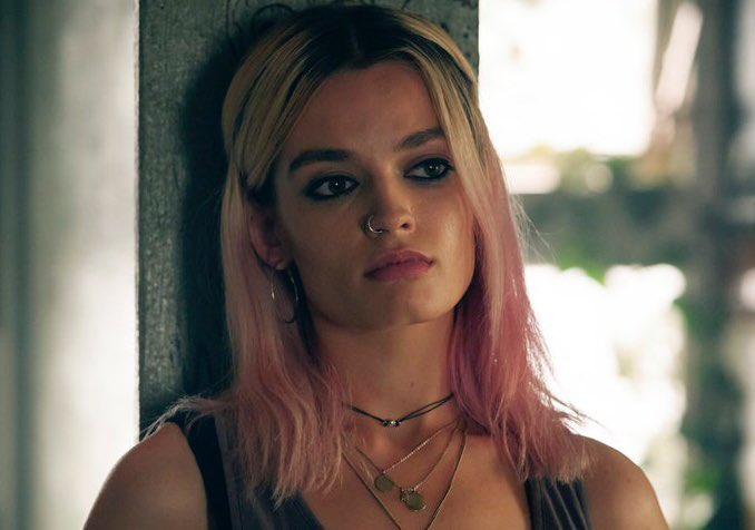 karIaruins's tweet image. i think we can all agree that emma mackey