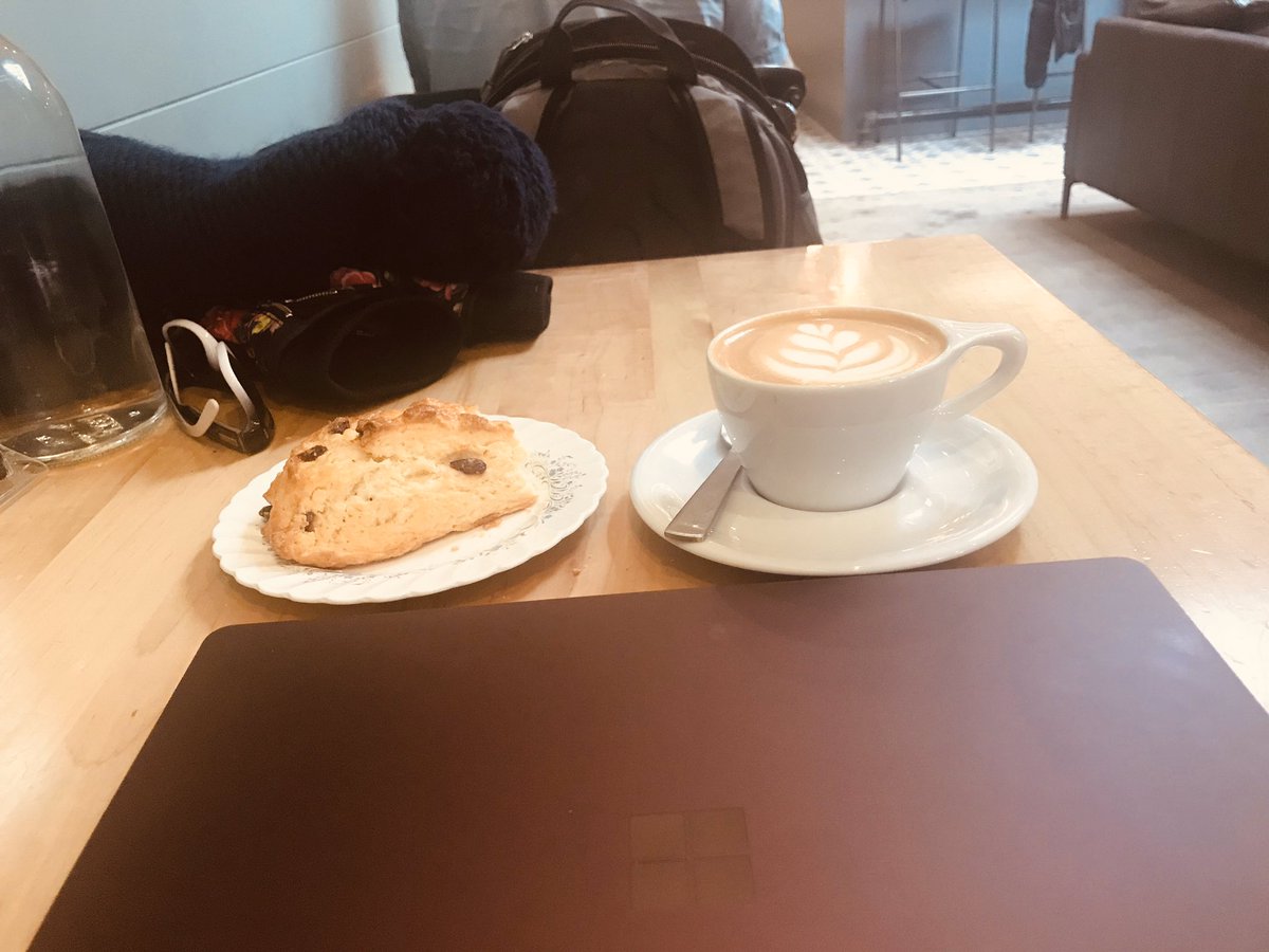 comiforcouncil's tweet image. Inspired by @CamGuthrie I’m at @Gibsoncwood this strike day morning if there are kids that want to come say hello and discuss local issues. My kiddos are at the library supposedly working on their science fair projects (my hypothesis is they are in fact ~ #minecrafting)